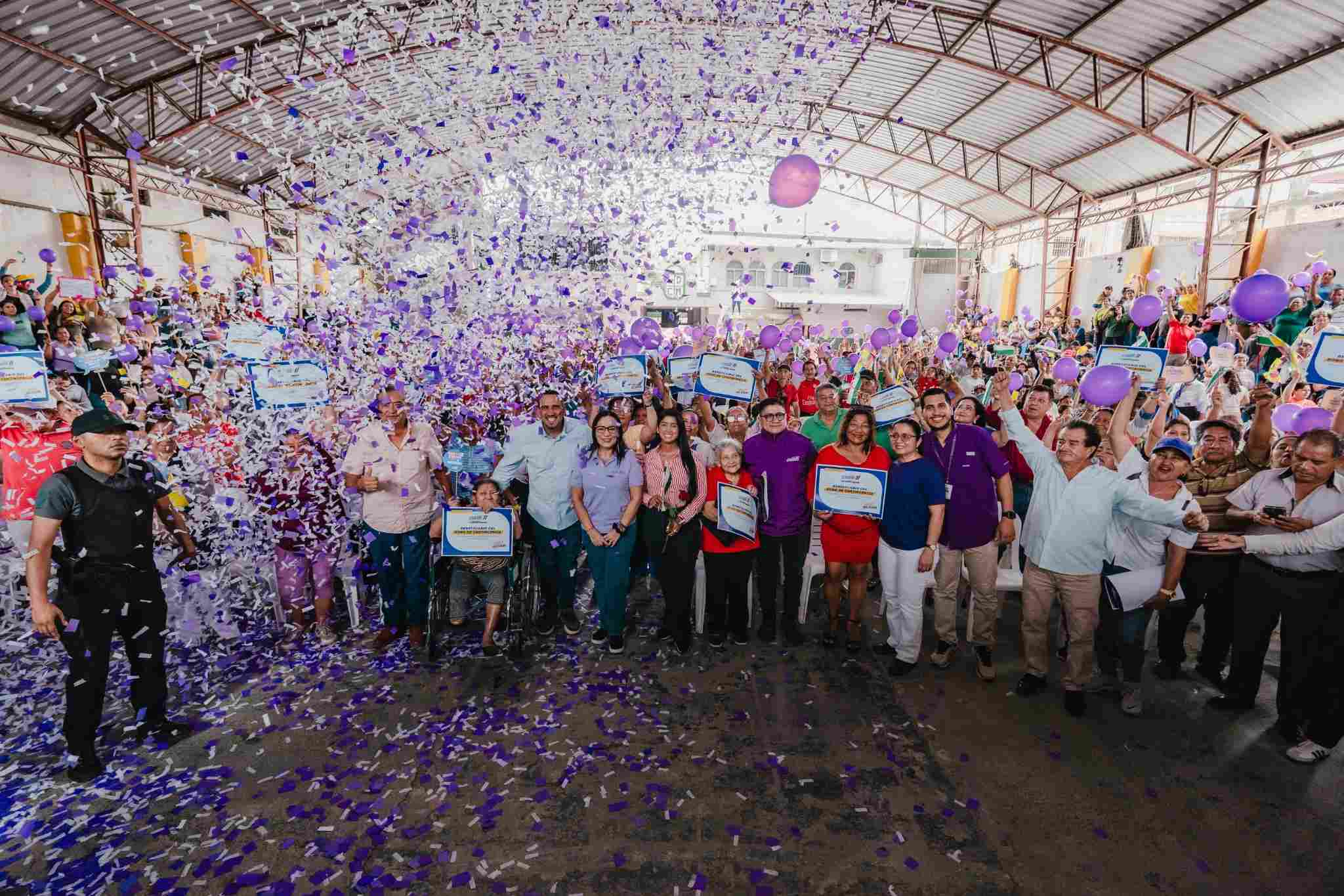 El Gobierno de Noboa entrega el Bono de Contingencia a 935 familias afectadas por la época lluviosa en Milagro