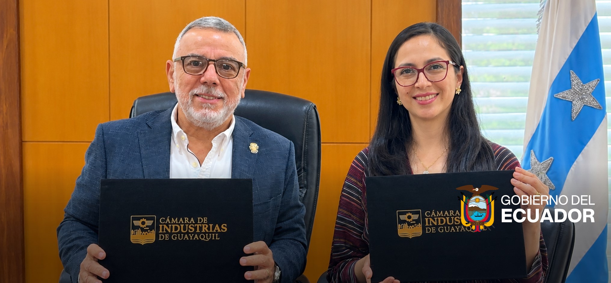 El Gobierno de Daniel Noboa y Cámara de Industrias de Guayaquil firman acuerdo para abrir espacios de formación a Jóvenes en Acción